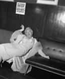 th_93348_MarilynMonroe_ArrivalInNYCForSevenYearItchPressConference_Sep-09-1954_09_122_66lo.jpg