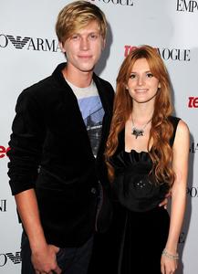 http://img103.imagevenue.com/loc942/th_986216484_BellaThorne_YoungHollyoodParty_2012_36_122_942lo.jpg