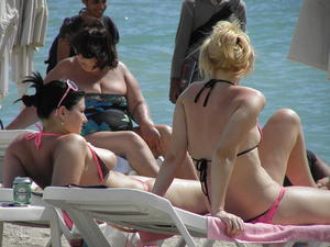 Beach Voyeur Spy Serie 3-r6jn3ddgae.jpg