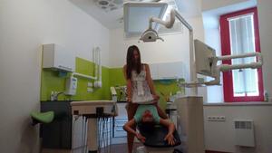 Dentist Mom Sexy No Nude Pictures At Work And Home 64kgaiv65a.jpg